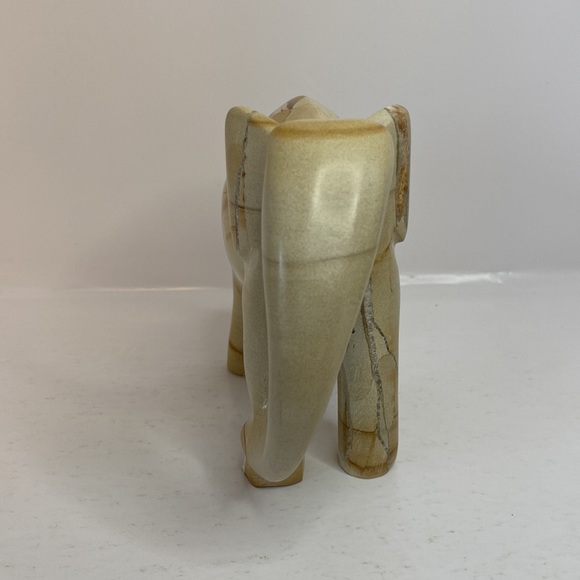 Marble Elephant Statue 5 1/2” Tall Cream Brown - Picture 3 of 12